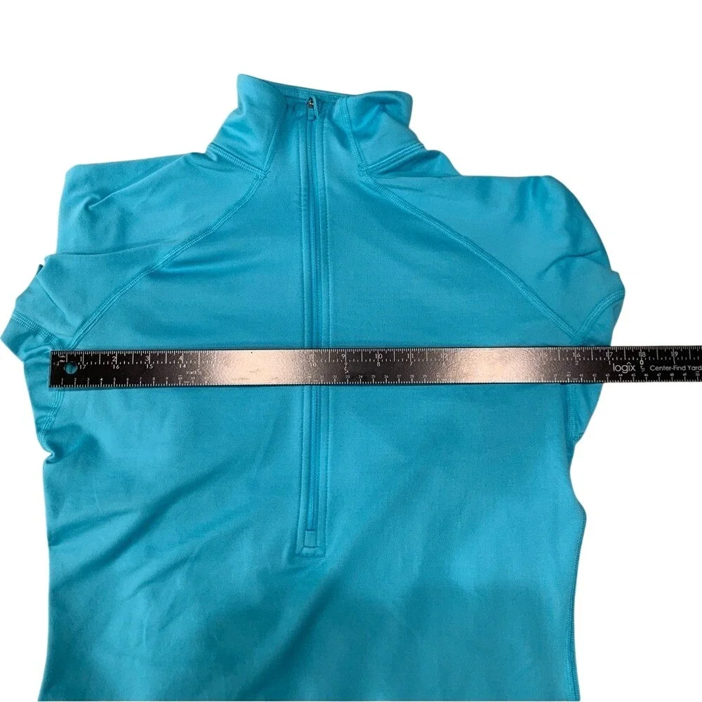 Nike Women‎ Size Medium Dri-Fit Active Long Sleeve